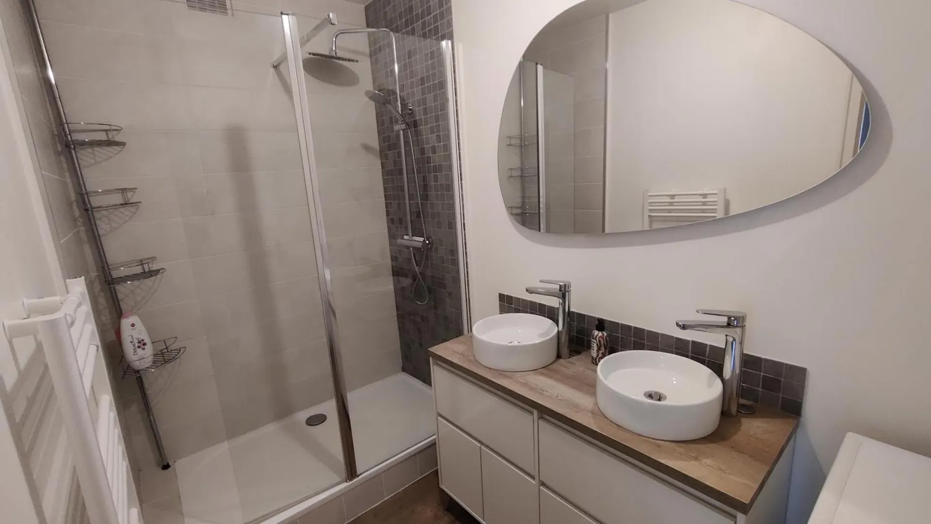 Apartment Appartement 2 Chambres Indiana Hyper Centre Vitre  France